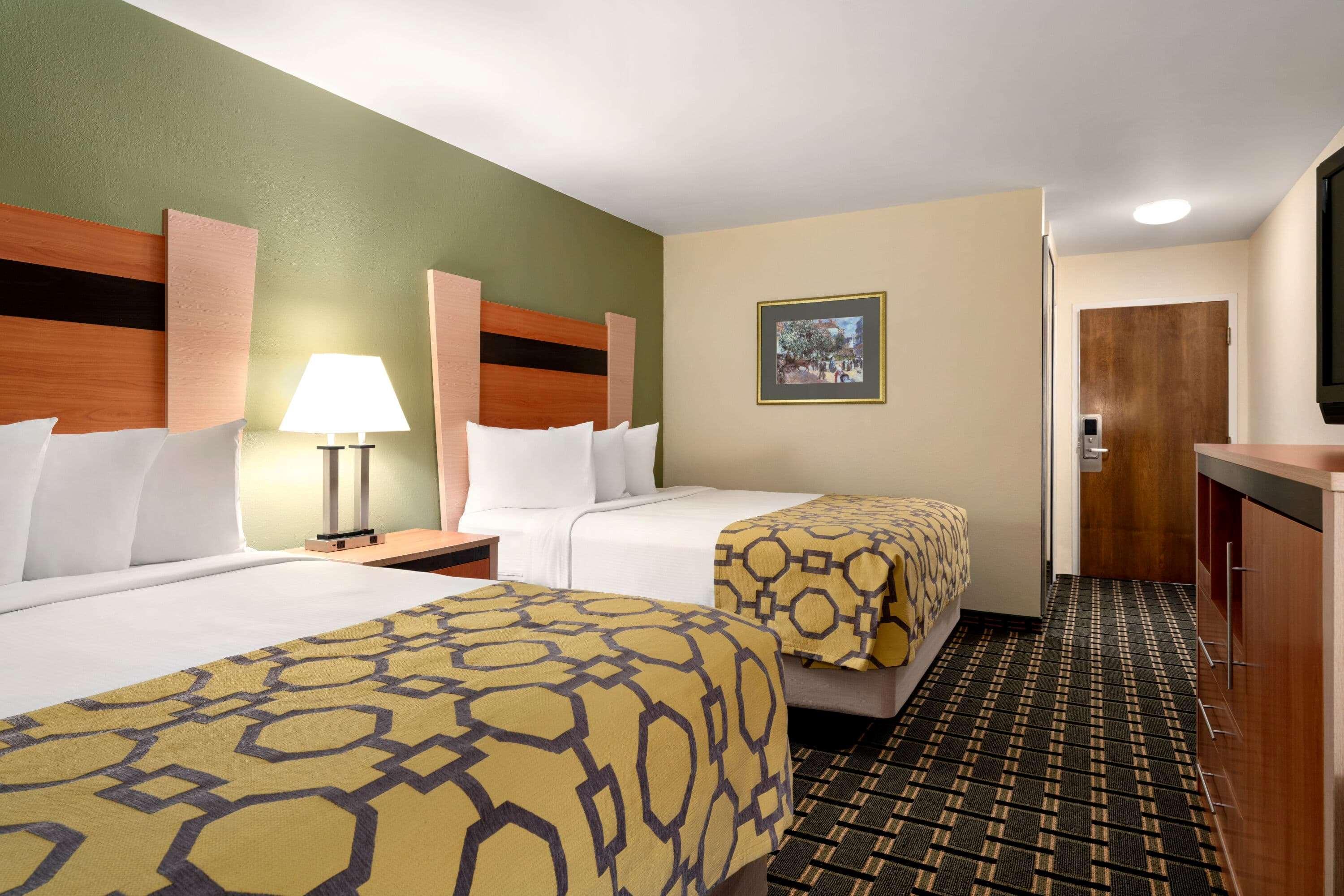 Baymont By Wyndham North Dartmouth Fall River מראה חיצוני תמונה