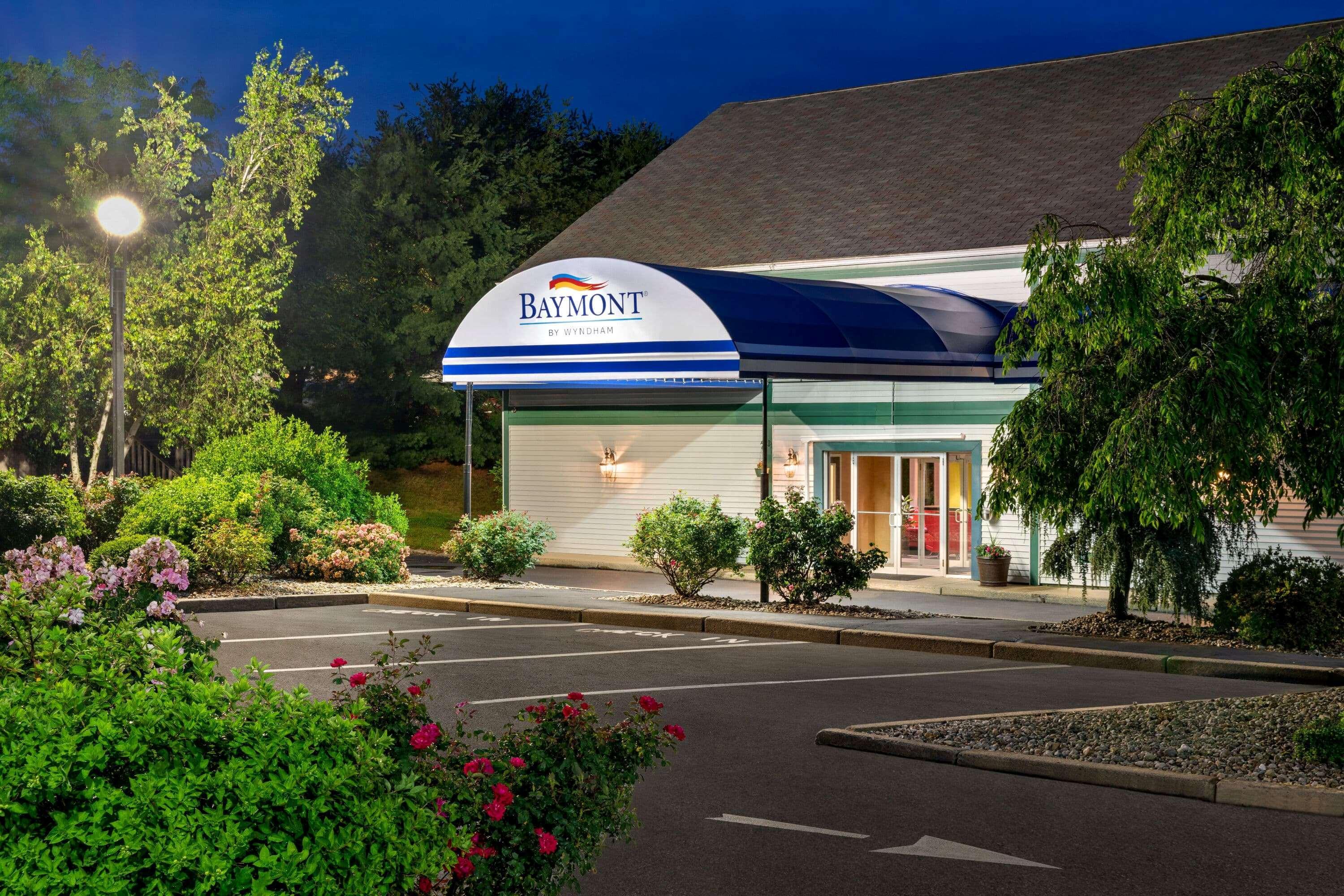 Baymont By Wyndham North Dartmouth Fall River מראה חיצוני תמונה