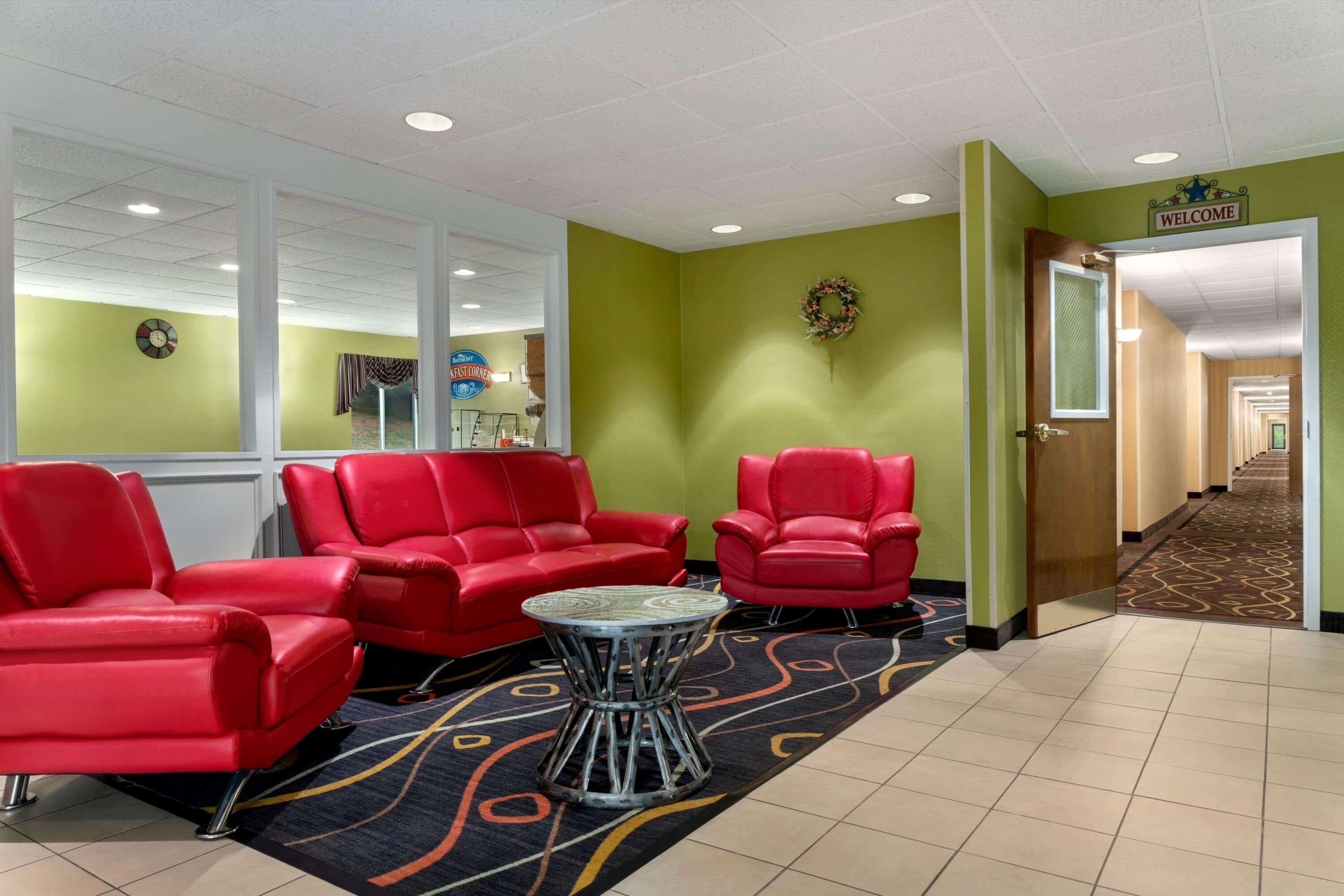 Baymont By Wyndham North Dartmouth Fall River מראה חיצוני תמונה