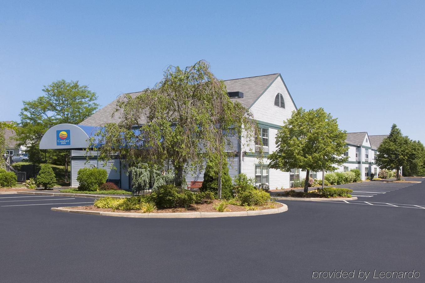 Baymont By Wyndham North Dartmouth Fall River מראה חיצוני תמונה