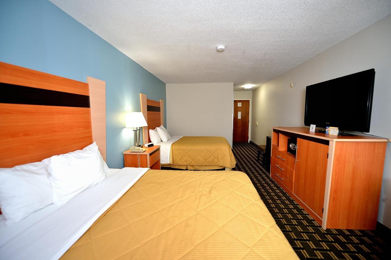 Baymont By Wyndham North Dartmouth Fall River מראה חיצוני תמונה